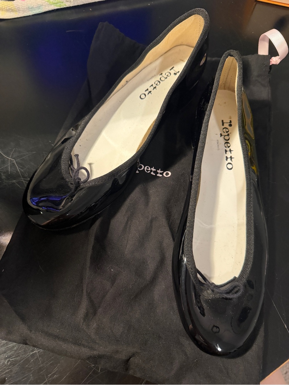 Repetto Black Patent Leather Ballet Flats with Bow Trim 38.5